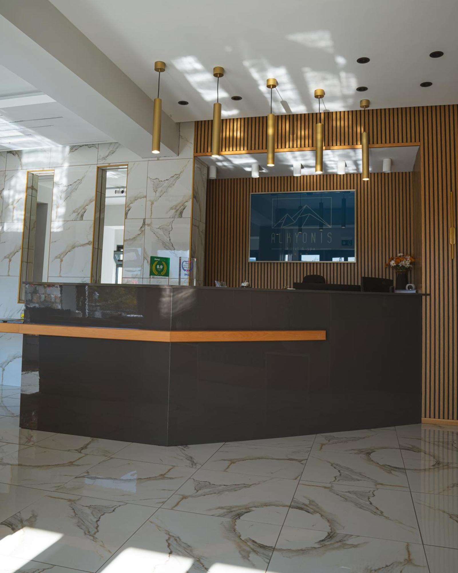 Alkyonis Hotel & Spa Като-Лутраки Экстерьер фото